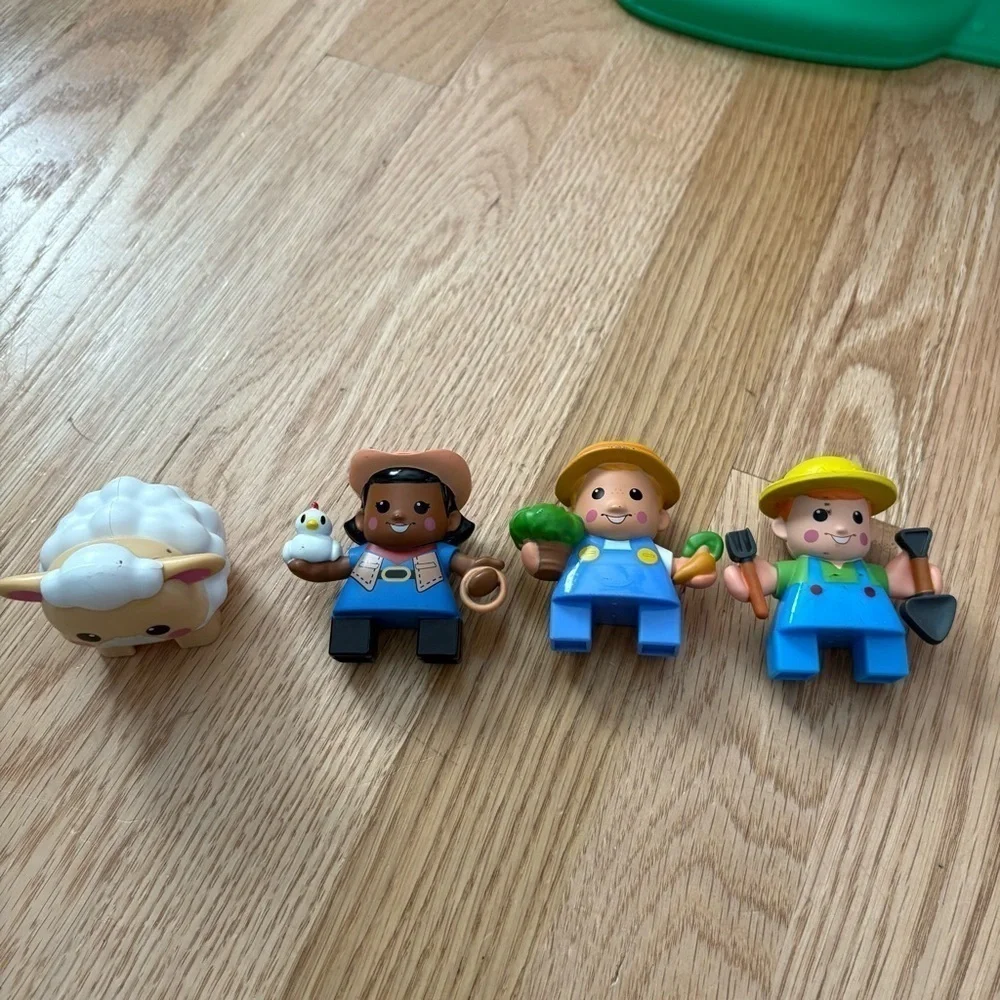 Little Tikes Waffle Blocks Figures Lot Farmers Sheep Baker